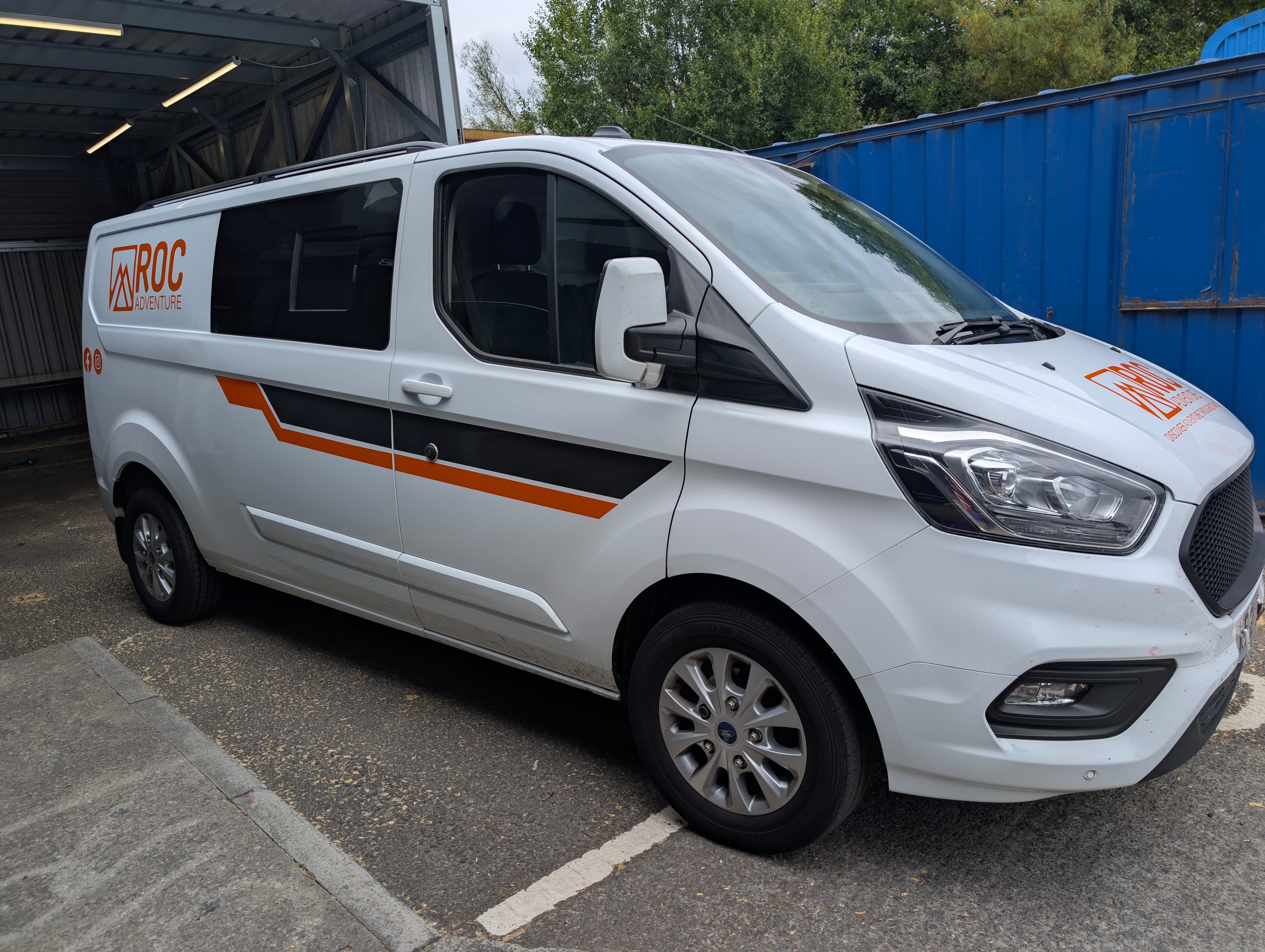 Vehicle Graphics Roc Outdoors – Smart Signz