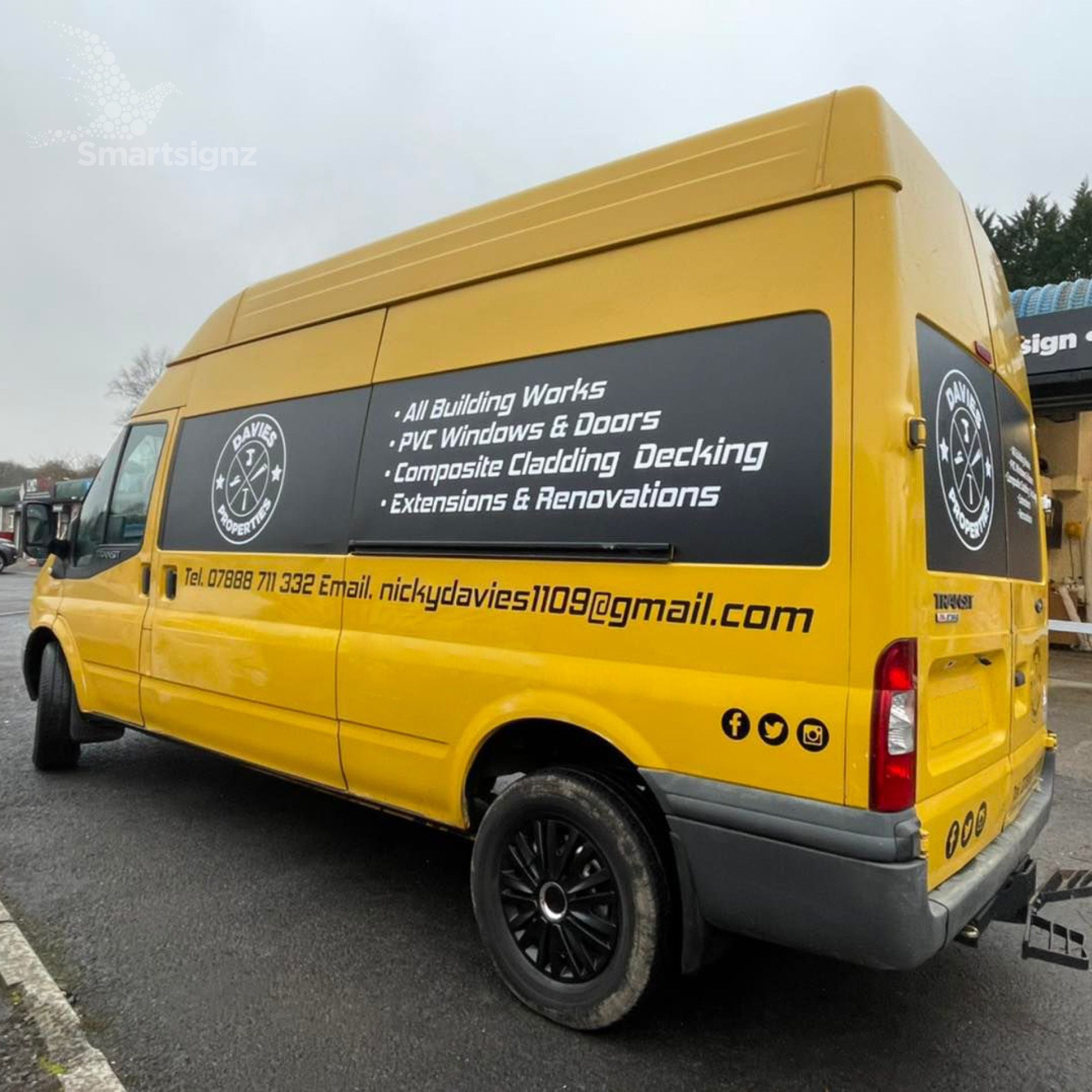 VEHICLE GRAPHICS